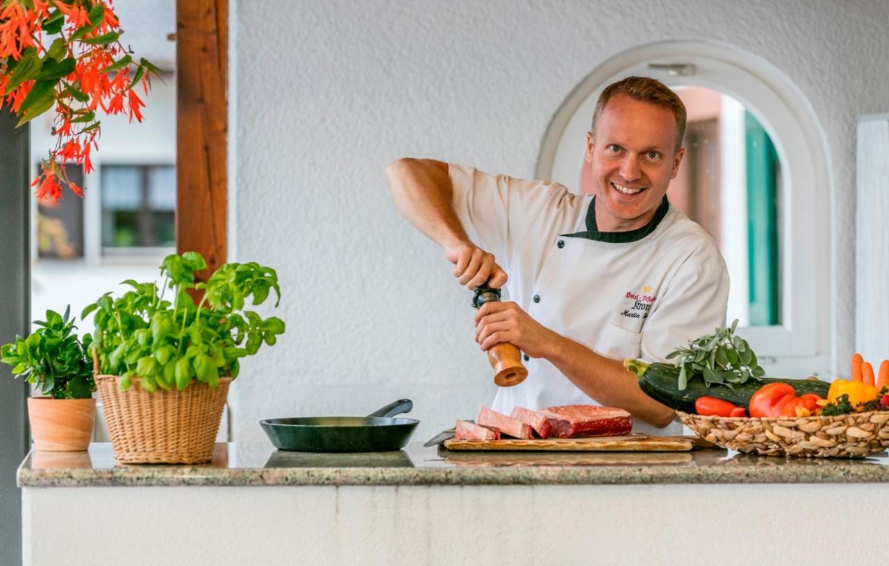 Hotel Restaurant Krone & Wellness - Schopfheim Exterior photo