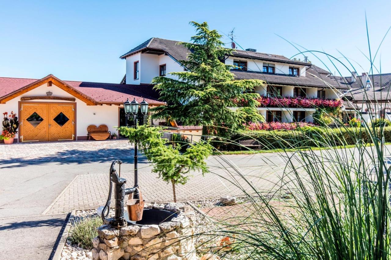 Hotel Restaurant Krone & Wellness - Schopfheim Exterior photo